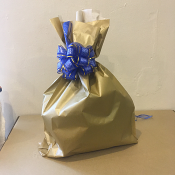 Артикул 7113Z12P0054 —  бумажные пакеты без ручек — цена за штуку 26.46 руб. Крафт-пакет золотой, 31×7×49 см