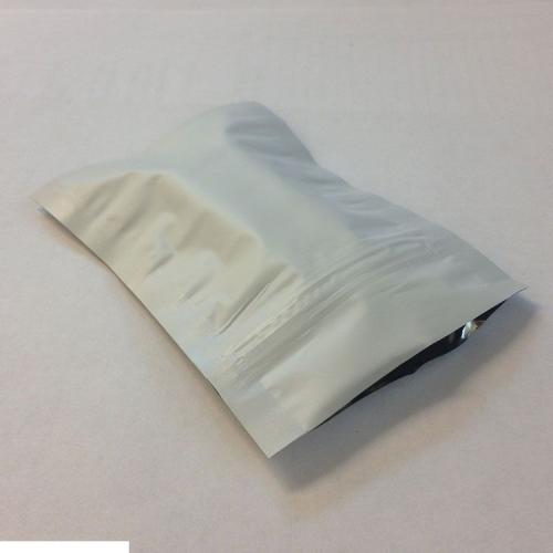 Белые металлизированные грипперы с прозрачной стороной, 15×24 см, 110 мкм