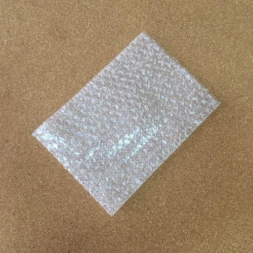 Пакет из воздушно-пузырчатой пленки, двухслойный, 15×20 см, 90 г/м²